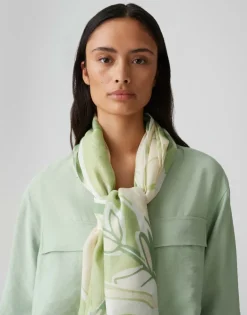 Aflume scarf green glow