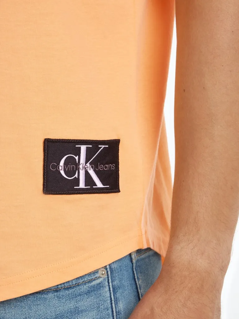 BADGE ROUND HEM TEE crushed orange