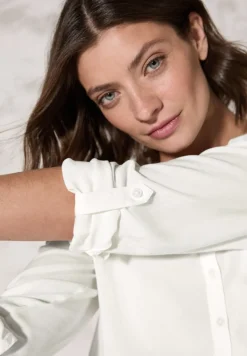 Bluse in Unifarbe vanilla white