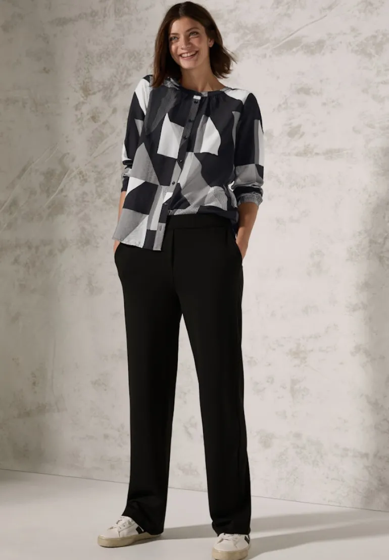 Bluse mit grafischem Muster black