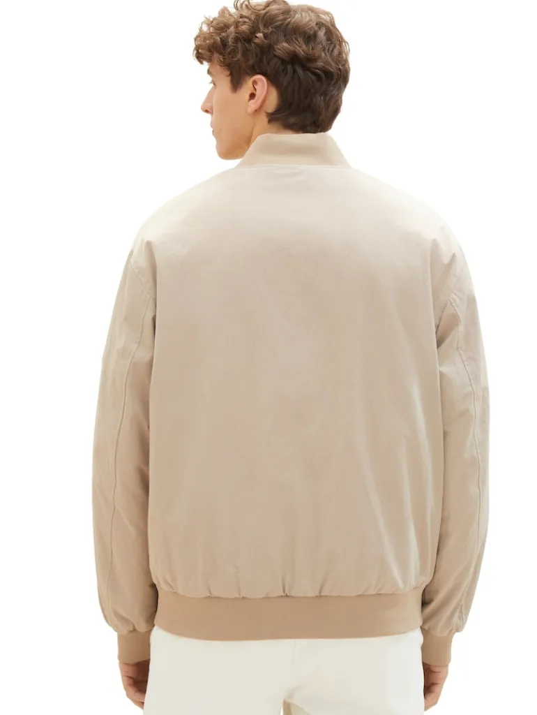Bomber Jacke paving stone