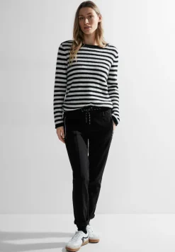 Casual Fit Joggpants black