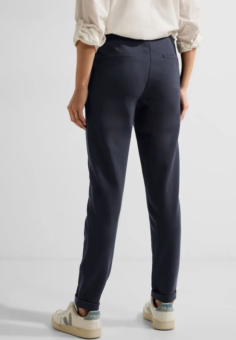 Casual Fit Joggpants night sky blue