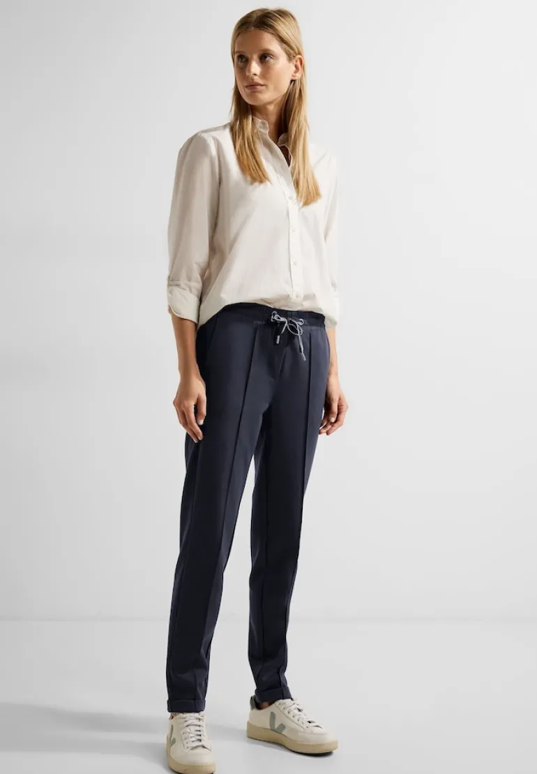 Casual Fit Joggpants night sky blue