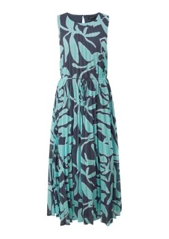 Chiffonkleid mit Plisseefalten blau
