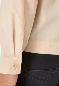 Cord Hemdbluse oat milk beige