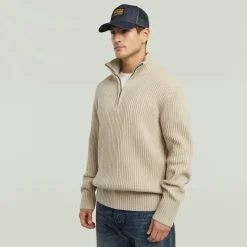 Essential half zip knit dk brick