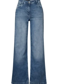 Flared Leg Jeans light blue washed