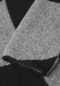 Gemusterte Strickjacke black