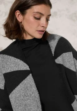 Gemusterte Strickjacke black