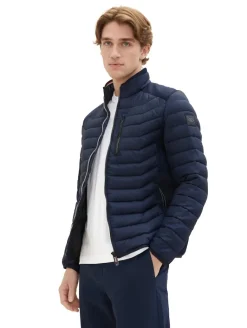 Hybrid Jacke mit recyceltem Polyester sky captain blue