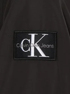 Jacke black