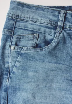Jeans im Slim Fit authentic used wash