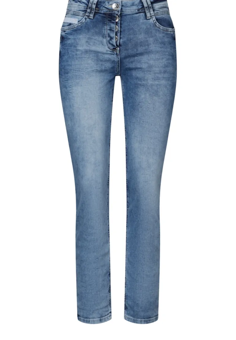 Jeans mit Turn-Up Detail mid blue wash