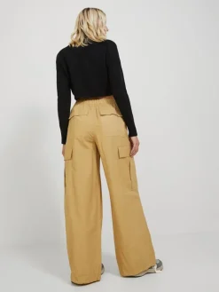 JXLIV TWIST CROP HIGH NECK KNIT black