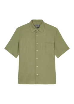 Kent collar, short sleeves, one rectangular chest pocket with pen tunnel, linen style olive