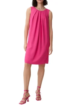 Kurzes Kleid aus Crêpe pink