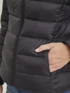 Leichte Daunenjacke black