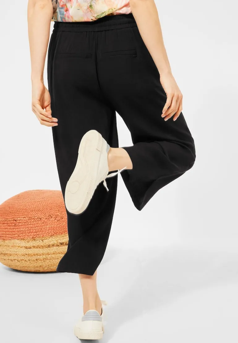 Loose Fit Hose mit Wide Legs black