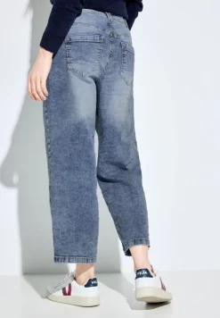 Loose Fit Jeans light blue washed