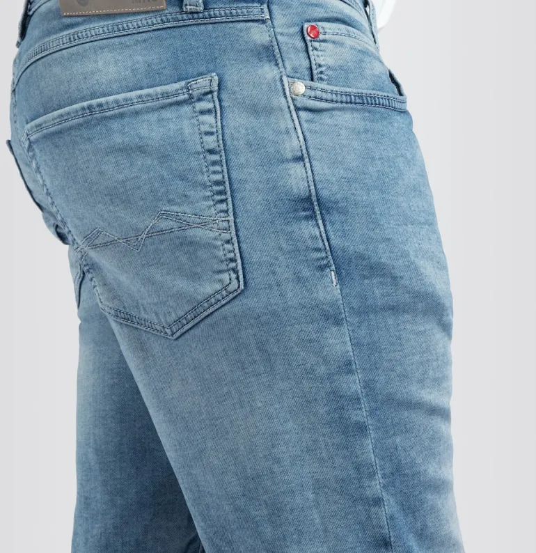 MAC JEANS - Jogn Bermuda, Light Sweat Denim blau4