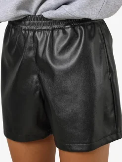 NMANDY PU HW SHORTS WVN NOOS black