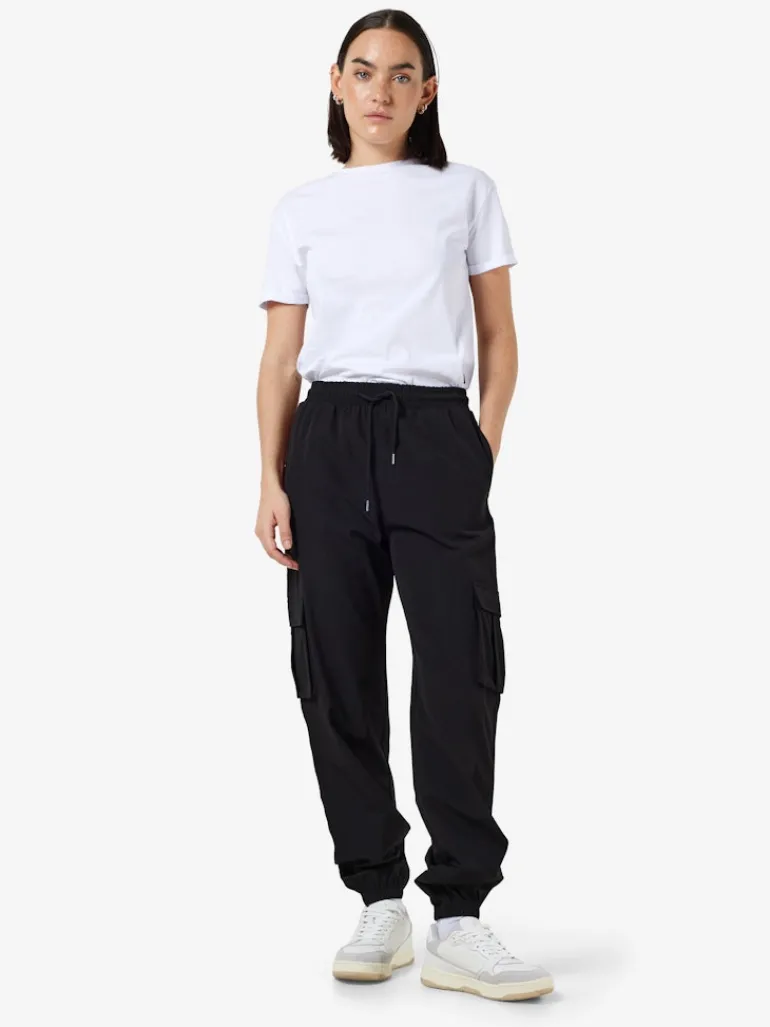 NMKIRBY HW CARGO PANTS WVN NOOS black