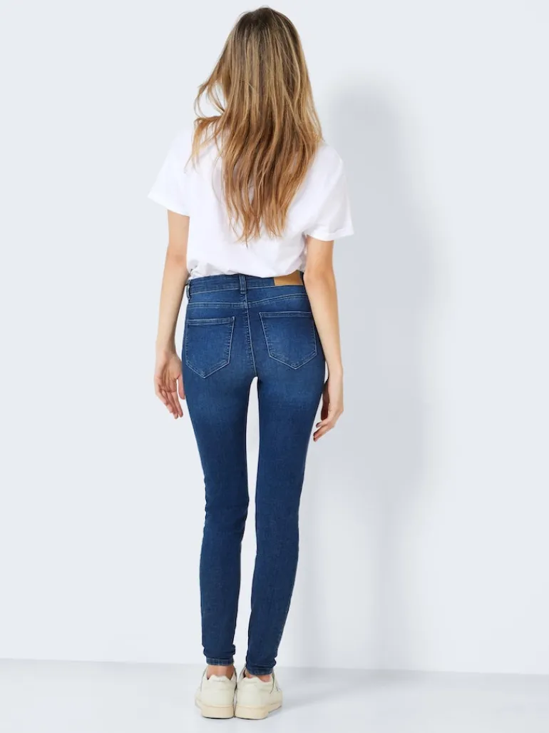 NMLUCY NW SKINNY JEANS AZ115DB NOOS dark blue denim
