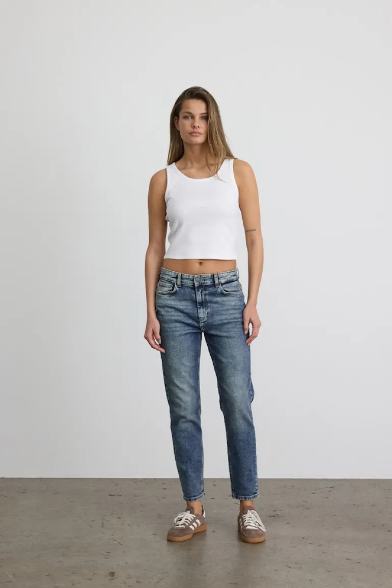 NMMONI HW STRAGHT ANK JEANS AZ221DB NOOS dark blue denim