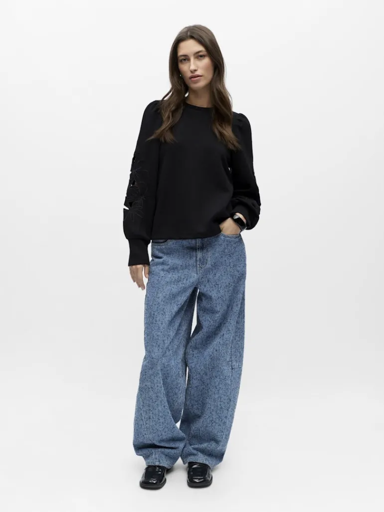 OBJANDREA RE L/S O-NECK CUTOUT TOP DIV black