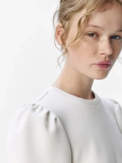 OBJANDREA RE L/S O-NECK TOP NOOS white sand