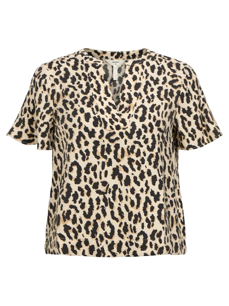 OBJKARINA S/S RE V-NECK TOP NOOS sandshell3