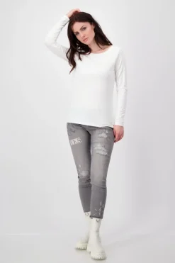 806996 off-white