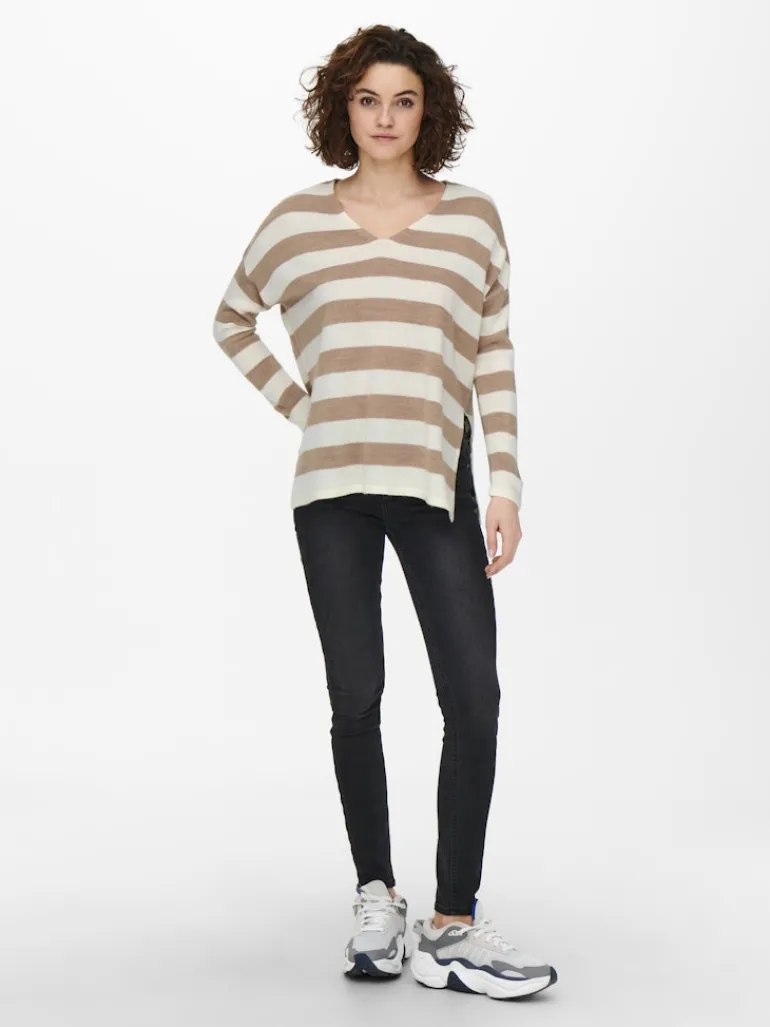 ONLAMALIA L/S V-NECK PULLOVER CC KNT cloud dancer1