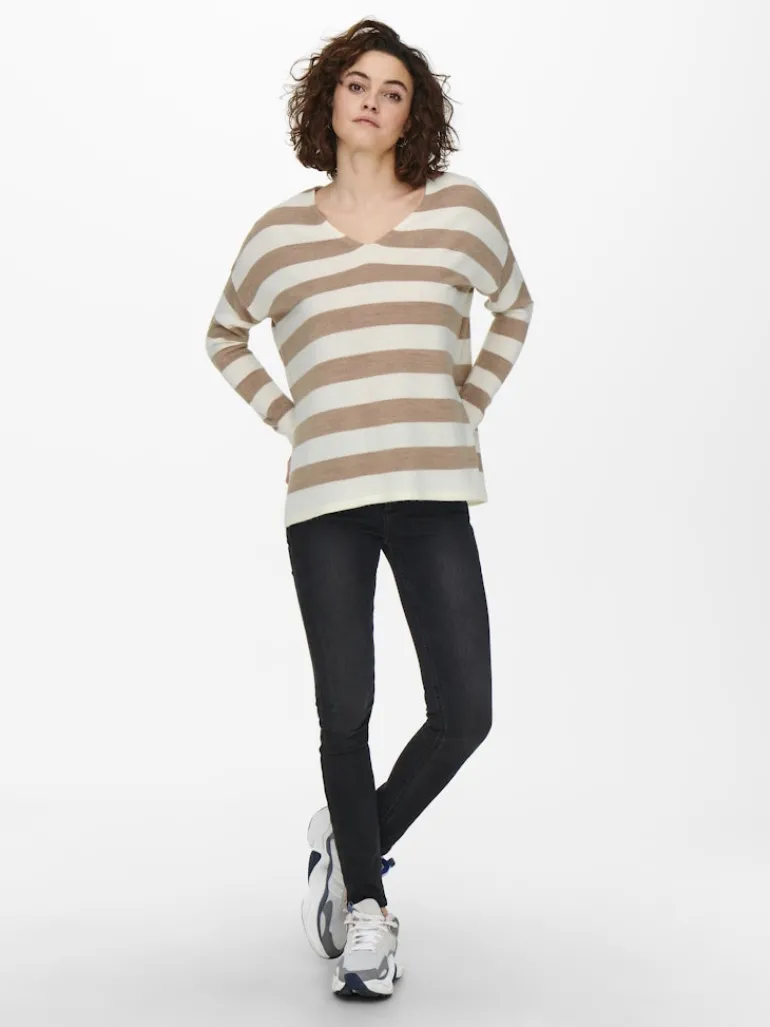 ONLAMALIA L/S V-NECK PULLOVER CC KNT cloud dancer1