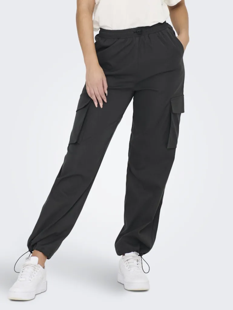 ONLCASHI CARGO PANT WVN NOOS raven