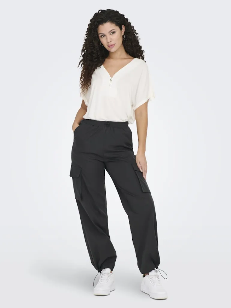 ONLCASHI CARGO PANT WVN NOOS raven