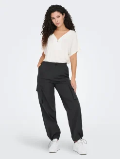 ONLCASHI CARGO PANT WVN NOOS raven