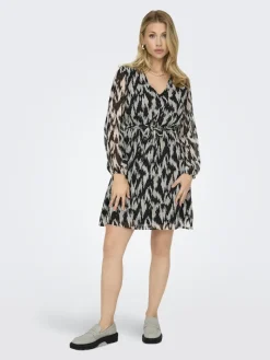 ONLCERA LIFE 3/4 SHORT DRESS WVN NOOS black10
