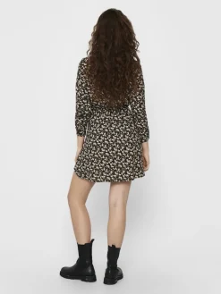 ONLCORY LIFE L/S V-NECK TUNIC WVN NOOS black1