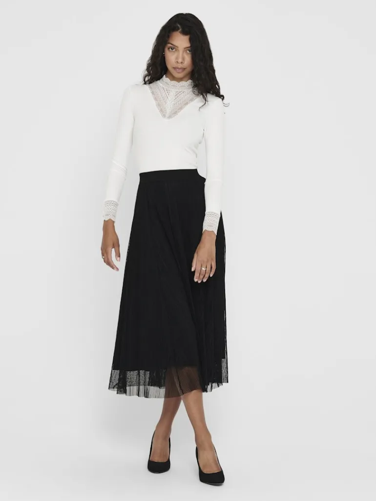 ONLLAVINA SKIRT JRS NOOS black