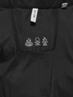ONSCAM PARKA OTW NOOS black