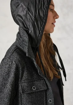 Overshirt mit Kapuze black