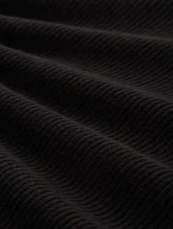 Oversize Rollkragenpullover deep black