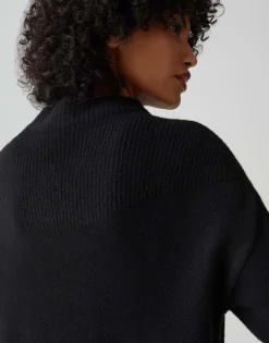 Pasika black