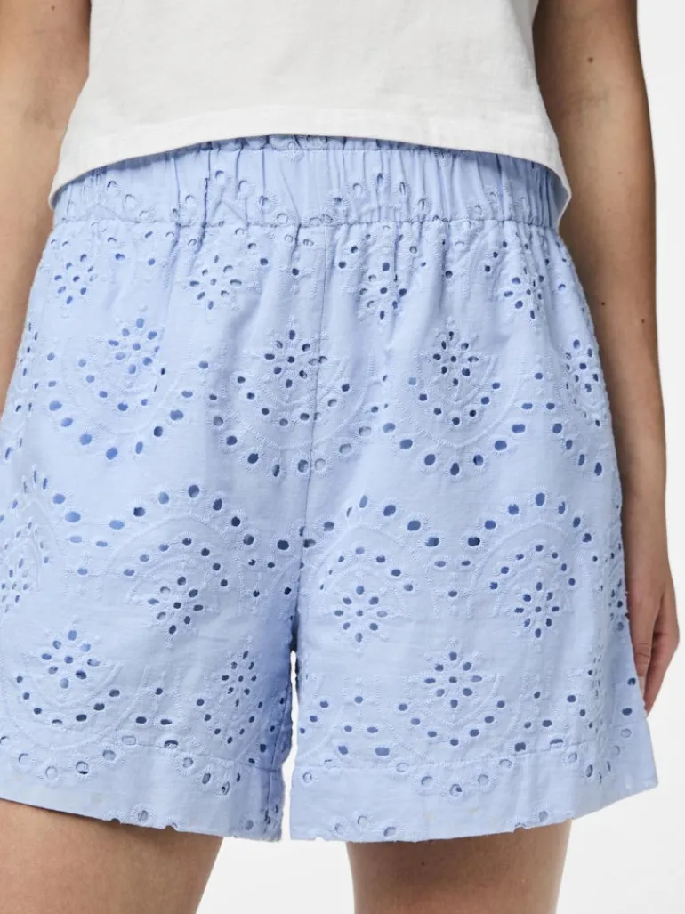 PCVILDE MW SHORTS WVN NOOS cashmere blue