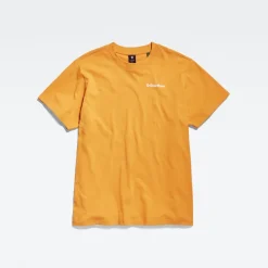 Photographer loose r t dull yellow
