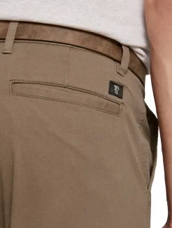 Slim Fit Chino Hose mit Gürtel honey camel beige