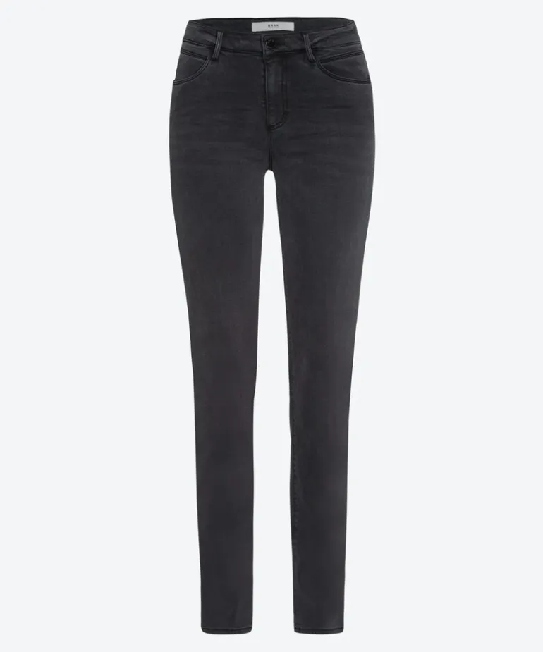 Style Shakira used grey
