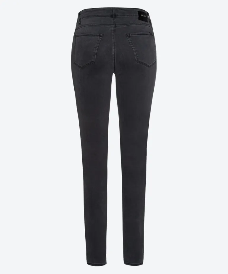 Style Shakira used grey